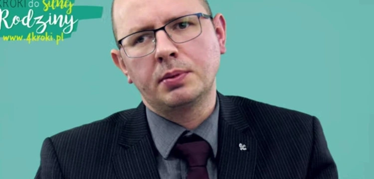 Błażej Kmieciak odchodzi ze stanowiska przewodniczącego Państwowej Komisji ds. Pedofilii