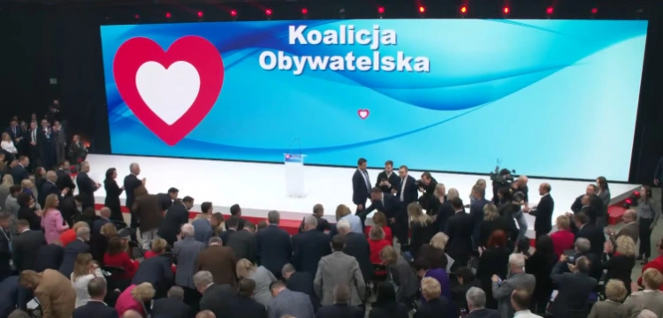 Lekarz-milioner z nadania Trzaskowskiego. „Niezadowolenie w KO sięga sufitu”