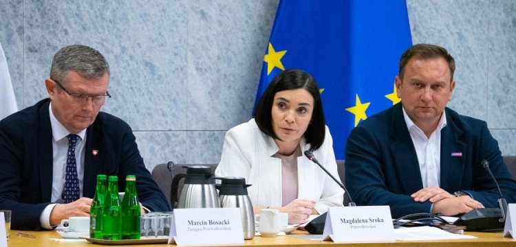 Polacy ocenili działanie komisji ds. Pegasusa. Istna katastrofa!
