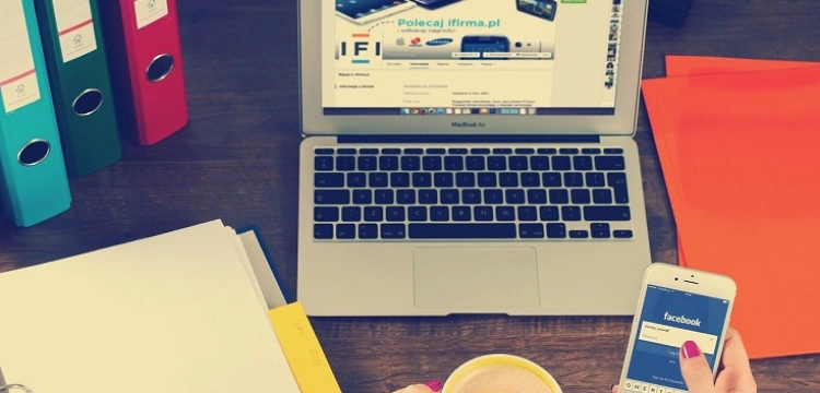 Komitet RM ds. Cyfryzacji przyjął projekt zrównujący e-dokumenty z tradycyjnymi