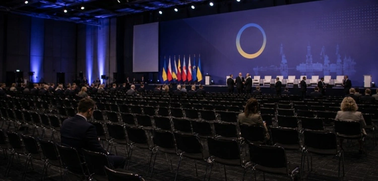 Buda bez kompromisów: „konferencja donacyjna” wojny, a nie o odbudowie Ukrainy