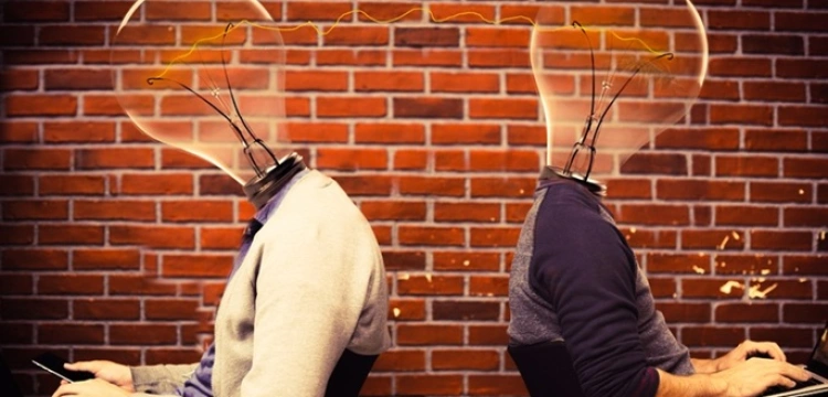 Zarządzanie informacją i równowaga pomiędzy logiką a wyobraźnią