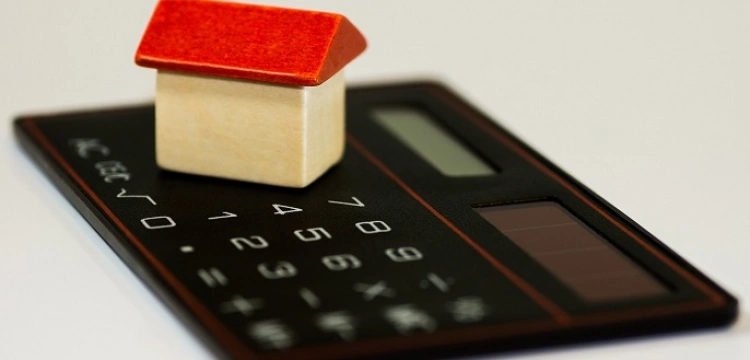 KNF znowelizowała Rekomendację S dot. kredytów hipotecznych w zw. z kredytem 2%