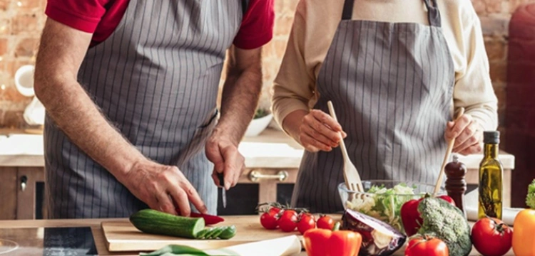 Dlaczego kuchnia od zawsze była sercem domu [Materiał promocyjny]