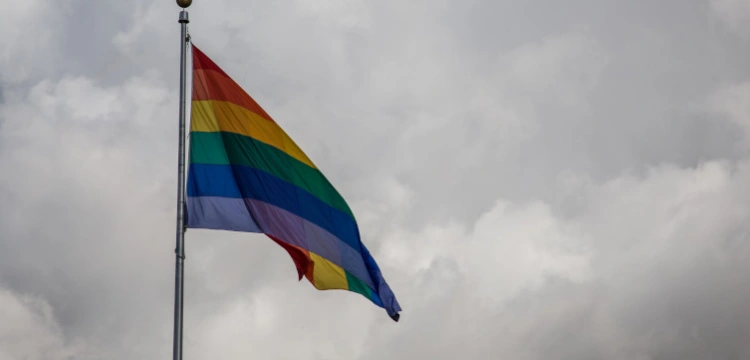 Niemiecka prasa: LGBT na celu Kościoła i PiS