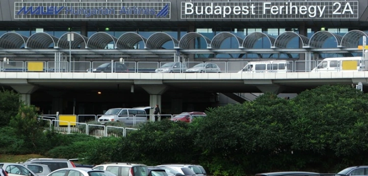 Burza paraliżuje lotnisko w Budapeszcie. Wszystkie loty wstrzymane, terminal ewakuowany