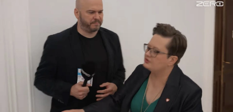 Ależ tam jest panika! Tak politycy KO uciekali dziś przed dziennikarzami