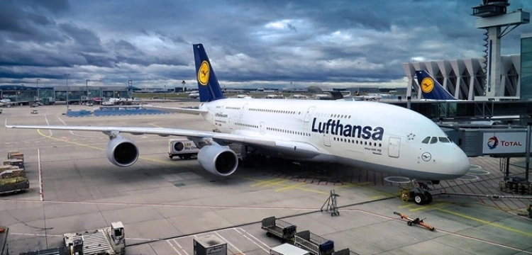 Lufthansa w tarapatach: Chińscy przewoźnicy przejmują rynek