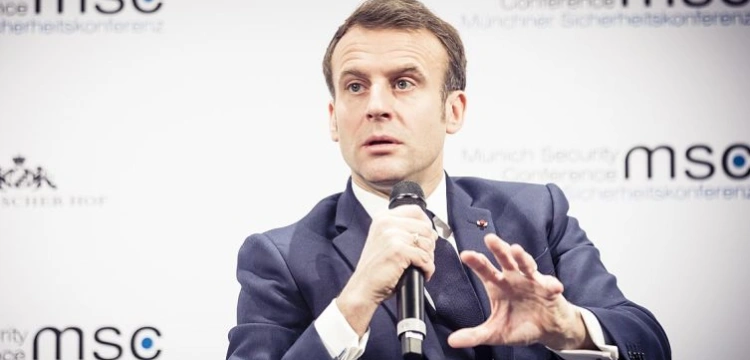 Francja: Koalicja skupiona wokół Macrona wygrywa wybory, ale traci większość bezwzględną