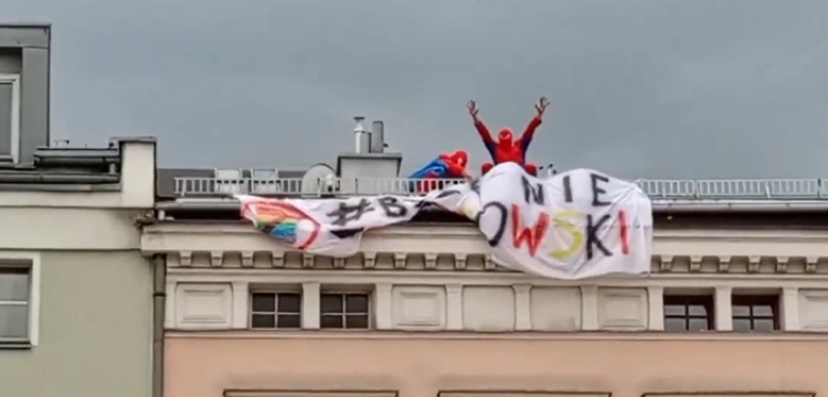 [Wideo] Gliwice. Spidermani też nie chcą Trzaskowskiego