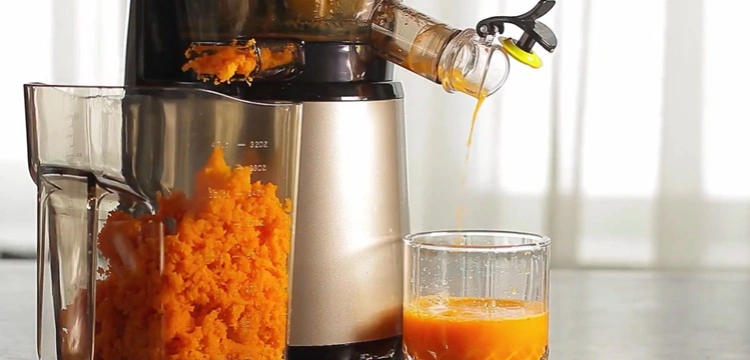 Sok z marchwi to POTĘŻNA broń w walce o zdrowie!