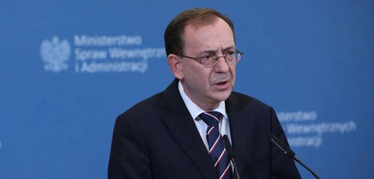 Szef MSW: Jestem głęboko wstrząśnięty śmiercią ministra Monastyrskiego