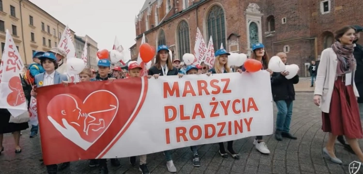 Kraków. Relacja z Marszu dla Życia i Rodziny [Wideo]