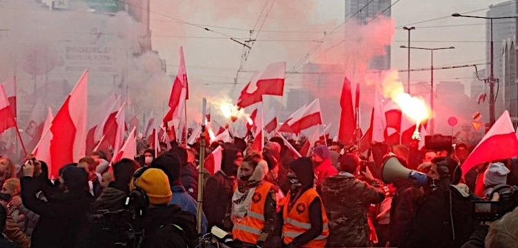 Obrzydliwy fake news na Twitterze izraelskiej TV na temat „Marszu Niepodległości”