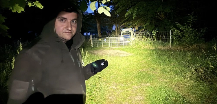 Tak chcą wpuszczać migrantów?! Matecki: w środku lasu bramka i niemiecka policja