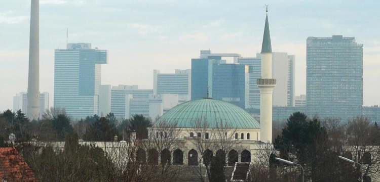Prawo szariatu może być stosowane w Austrii – szokująca decyzja sądu!