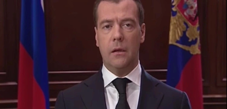 Miedwiediew: Jest dużo gorzej niż w czasie zimnej wojny