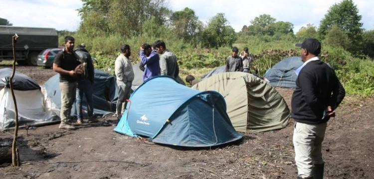 Francuzi mają dość imigrantów?