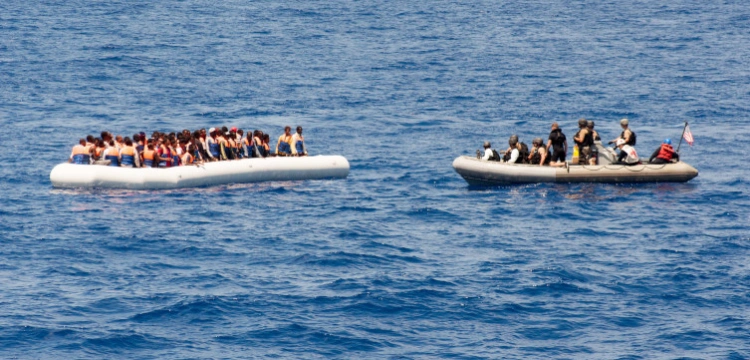 Wicepremier Włoch: Niemcy wspierają nielegalną migrację