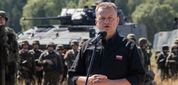 Szef MON wz. z zagrożeniami na granicy z Białorusią: „Podjąłem decyzję o powołaniu wojskowego zgrupowania zadaniowego”