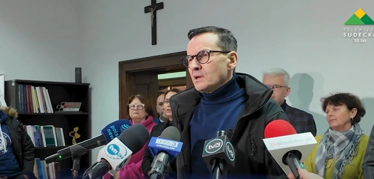 "Stuknijcie się w głowę" - Morawiecki do rządu w obronie powodzian w Kłodzku [Wideo]