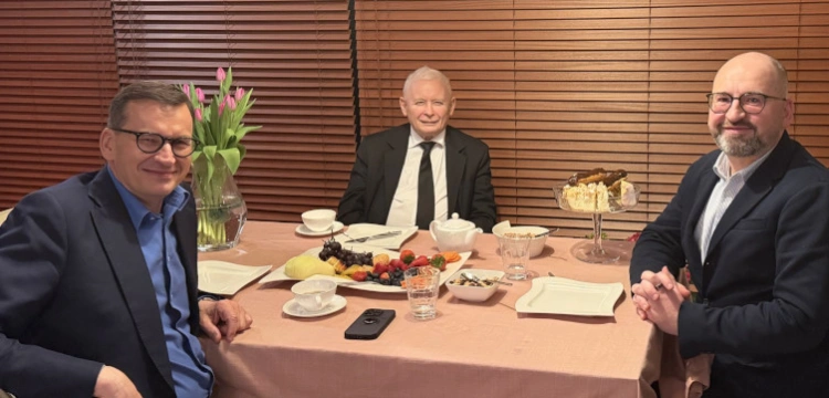 „Kto się lubi, ten się czubi”. Pierwsze informacje po spotkaniu Kaczyński-Morawiecki