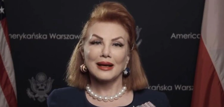 „Szkoda, że Unia daje wiarę tym kłamstwom”. Mosbacher zdecydowanie o atakowaniu Polski