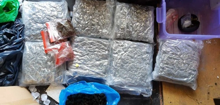 Cela plus! Aresztowano małżeństwo dealerów narkotyków