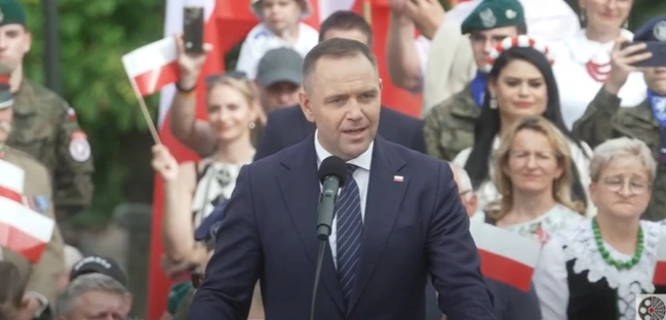 Prezydent Nawrocki ostro o aferze KPO. Podpisał też projekt ustawy o ulgach dla rodzin