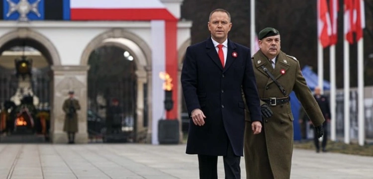 Prezydent broni gen. Kukuły po ataku Mentzena
