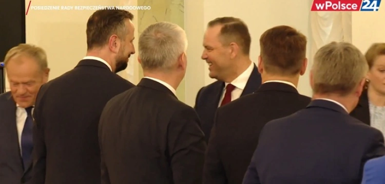 Prezydent elekt na radzie BBN - klasa sama w sobie. Tusk? Wystarczy popatrzeć