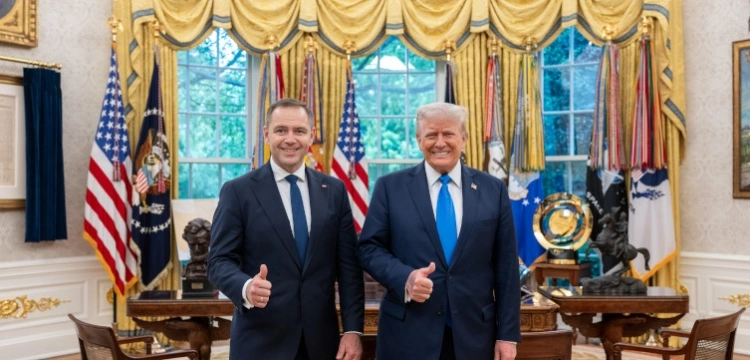 Dodatkowe wojska USA trafią do Polski! Trump wskazał na Nawrockiego - jest odpowiedź