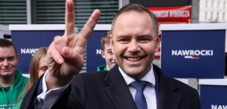 Sondaż: Polacy najbardziej ufają prezydentowi Nawrockiemu!