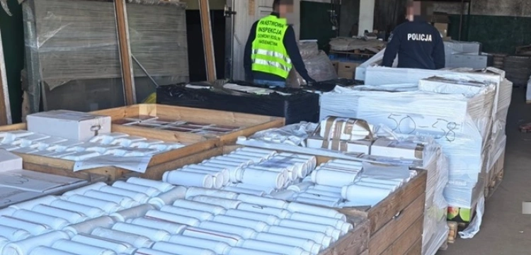 Blisko 11 ton nielegalnych pestycydów nie trafi na rynek