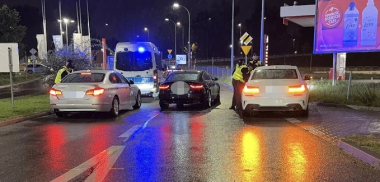 Nielegalne wyścigi - 558 pojazdów skontrolowanych i 308 mandatów