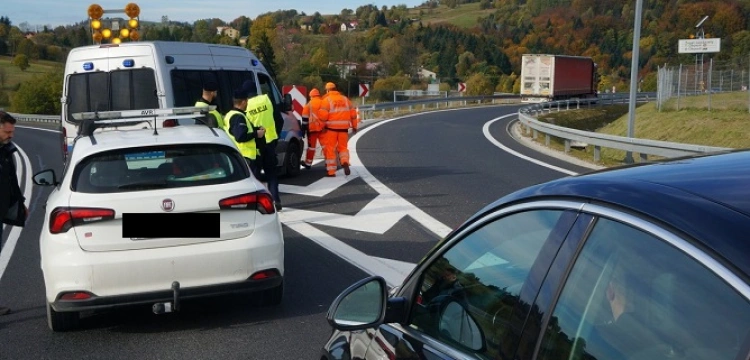 Zatrzymano aż 25 nielegalnych migrantów z Syrii, w tym dzieci