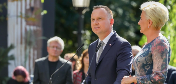 Para prezydencka uda się na pogrzeb Elżbiety II