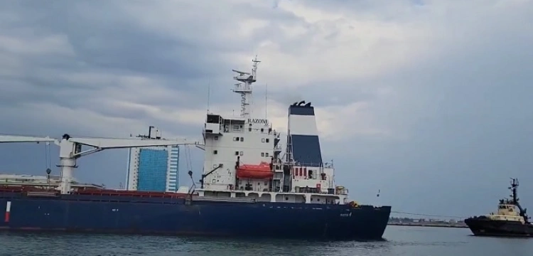 Pierwszy od początku wojny statek ze zbożem wypłynął z Odessy [Wideo]