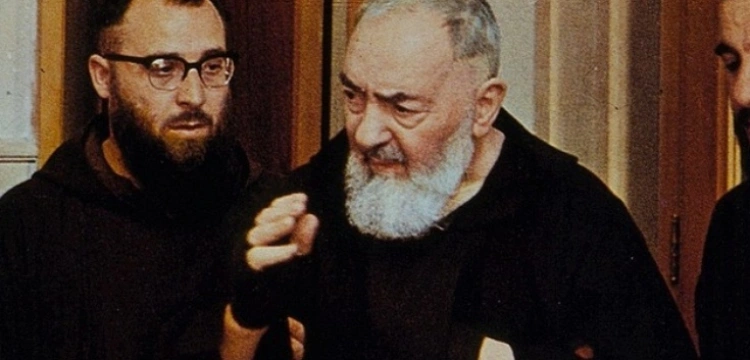 Św. Jan Paweł II: Ojciec Pio zadziwił świat swoim życiem