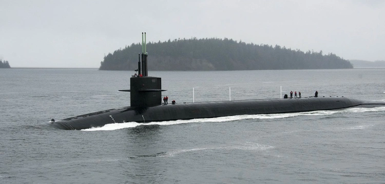 Stany Zjednoczone wysyłają do Korei Płd. okręty z bronią jądrową