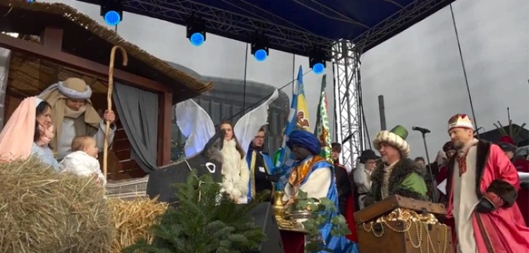 Rekordowy Orszak Trzech Króli, włączyło się 900 miejscowości