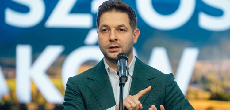 Spięcie wewnątrz Zjednoczonej Prawicy. "Cały na biało chłopczyk w krótkich spodenkach"