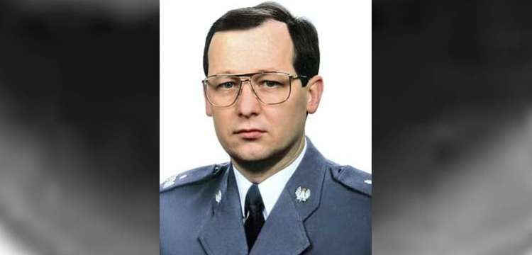 Piotr Semka dla Frondy: zabójstwo gen .Papały – tajemnica mroczna do dziś