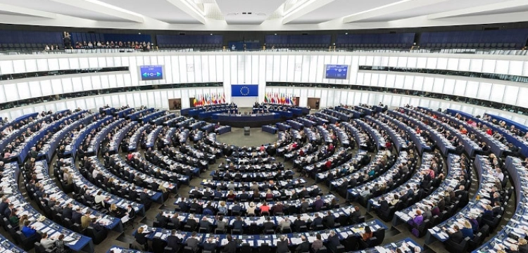 Wybory: PKW policzyła wszystkie głosy. Dobre wieści dla PiS