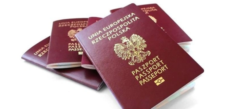 Koniec stempli w paszportach. Rusza cyfrowa rewolucja na granicach Schengen