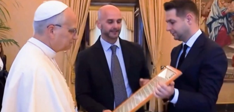 Deklaracja konserwatystów w Watykanie. Patryk Jaki: „Chcemy bronić chrześcijańskich korzeni Europy”