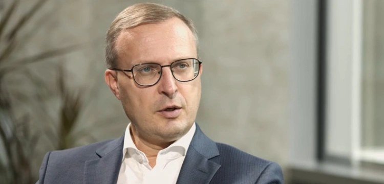 P. Borys ocenia energetyczną burzę nad Europą: Wojna w Iranie może uderzyć w gospodarkę Polski