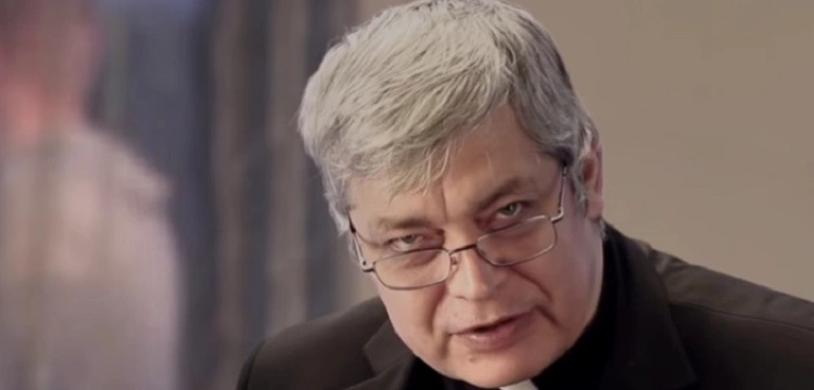 Ks. Pawlukiewicz: Walkę z szatanem zacznij od obrony własnej modlitwy