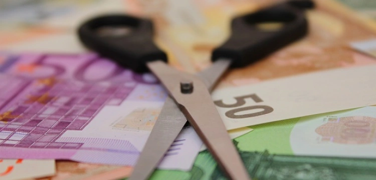 GUS odnotował spadek inflacji już w grudniu. Najnowsze dane