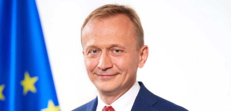 Kuźmiuk: Skandal - człowiek Tuska przygotował unijny budżet, uderzający w polskie interesy